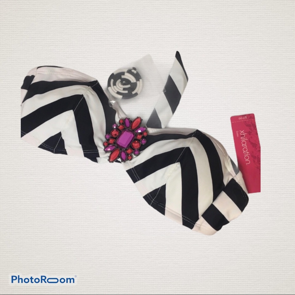 Xhilaration  Bando Bathing Suit Top B/W NWT SM/P